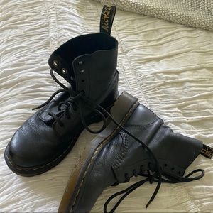 Doc martens size 6!